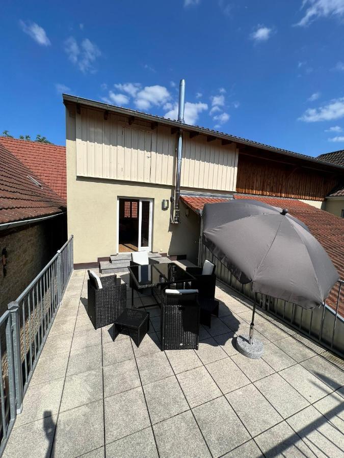 Privatzimmer Im Herzen Von Iphofen Bagian luar foto