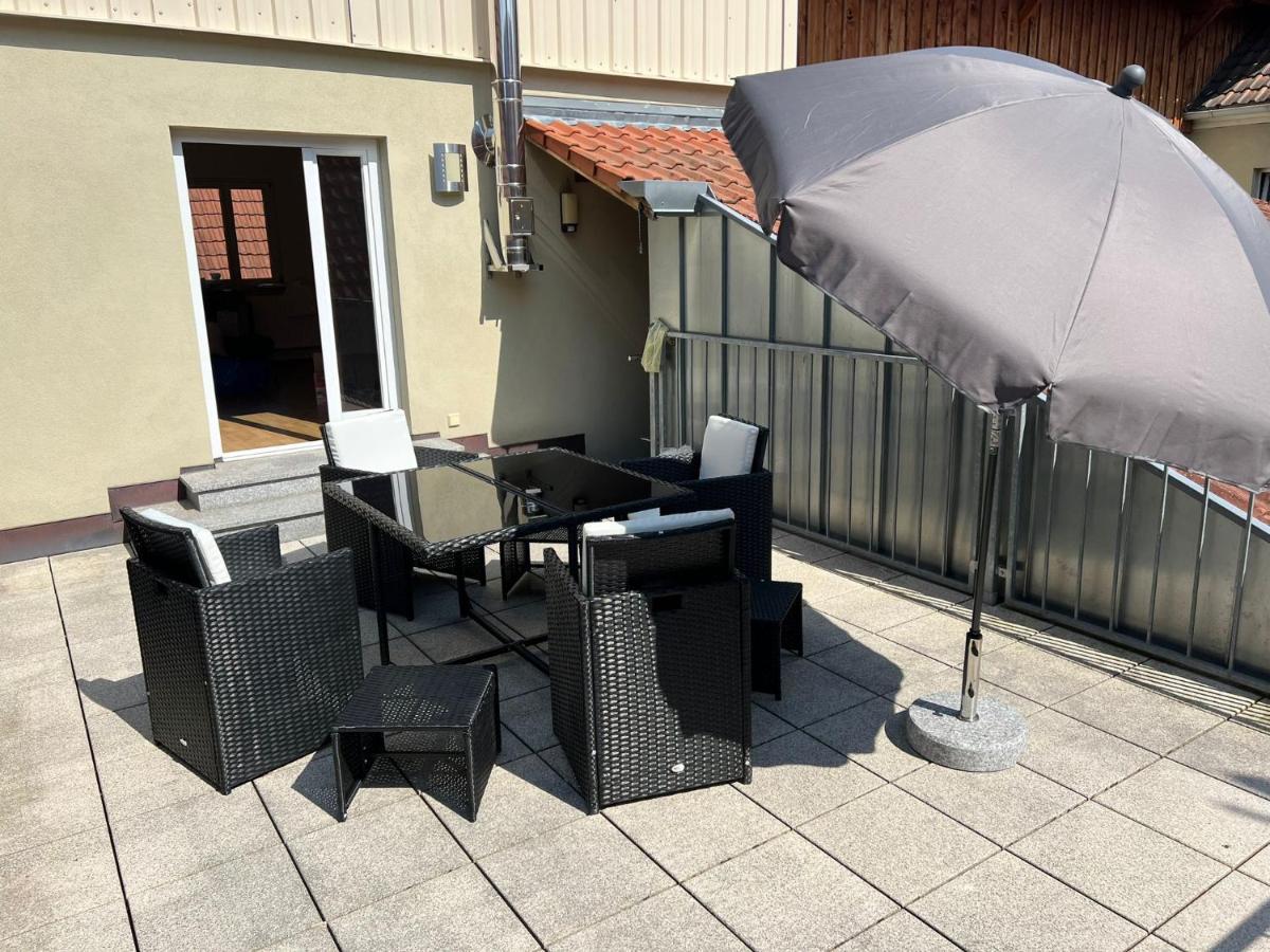 Privatzimmer Im Herzen Von Iphofen Bagian luar foto